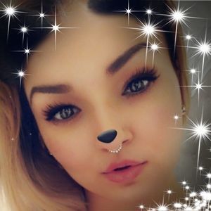 Meet your Posher, Ania